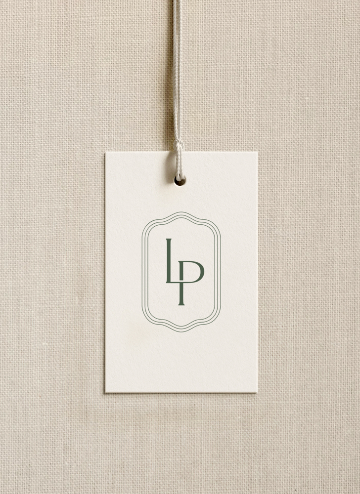 franklin_lane_creative_brand_logo_identity_design_for_author_speaker_Laura_Piraino_at_the_table_book_design_2__